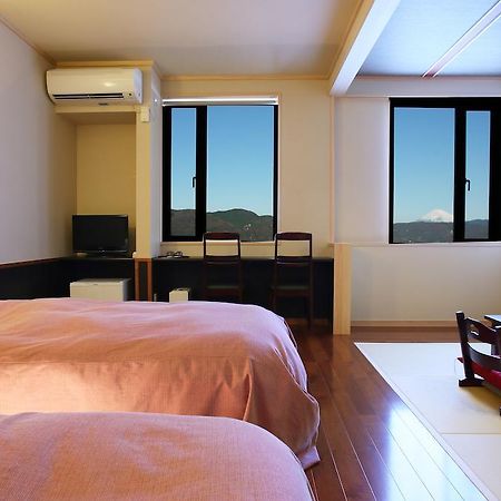 Oceanview Villa Jaiz Atami  Exterior photo